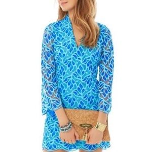 Lilly Pulitzer👗 size 6, Devina blue lace party dress